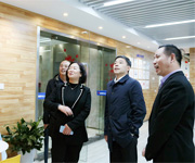 杭州錢塘新區(qū)管委會(huì)副主任李國梅一行來我司調(diào)研